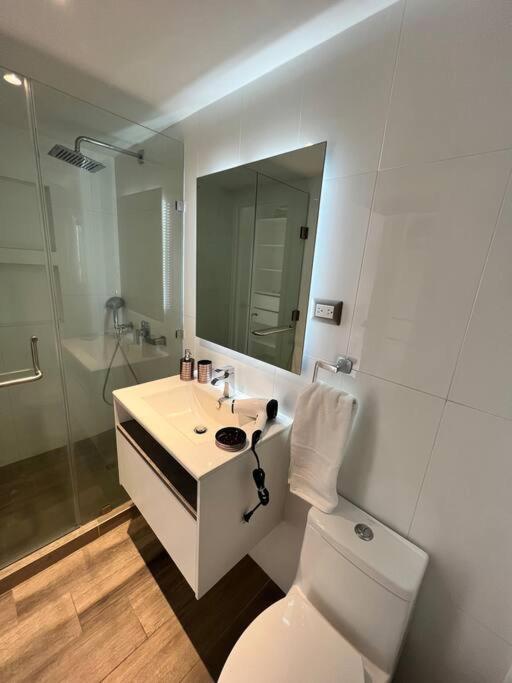 Apartamento 2 Habitaciones, Edificio Airali, Zona 10, Miradolo Ciudad de Guatemala Exteriér fotografie