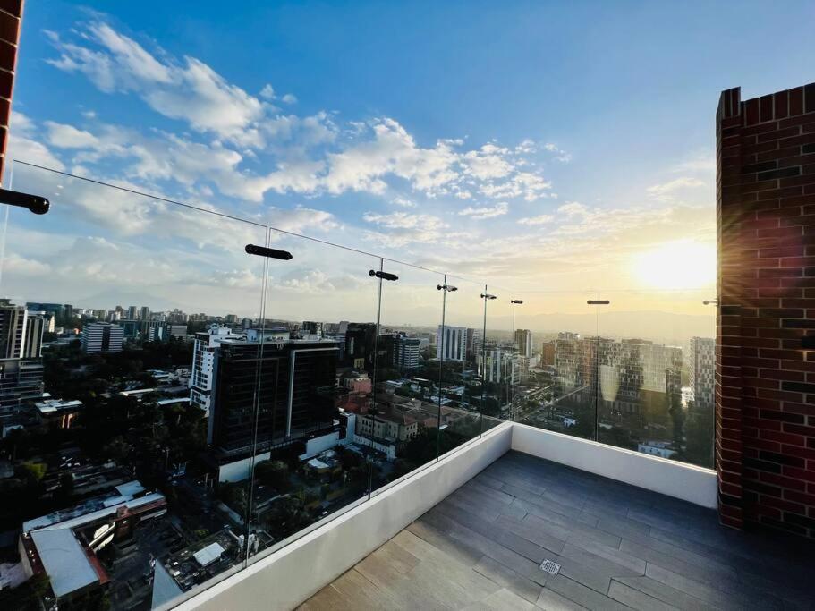 Apartamento 2 Habitaciones, Edificio Airali, Zona 10, Miradolo Ciudad de Guatemala Exteriér fotografie
